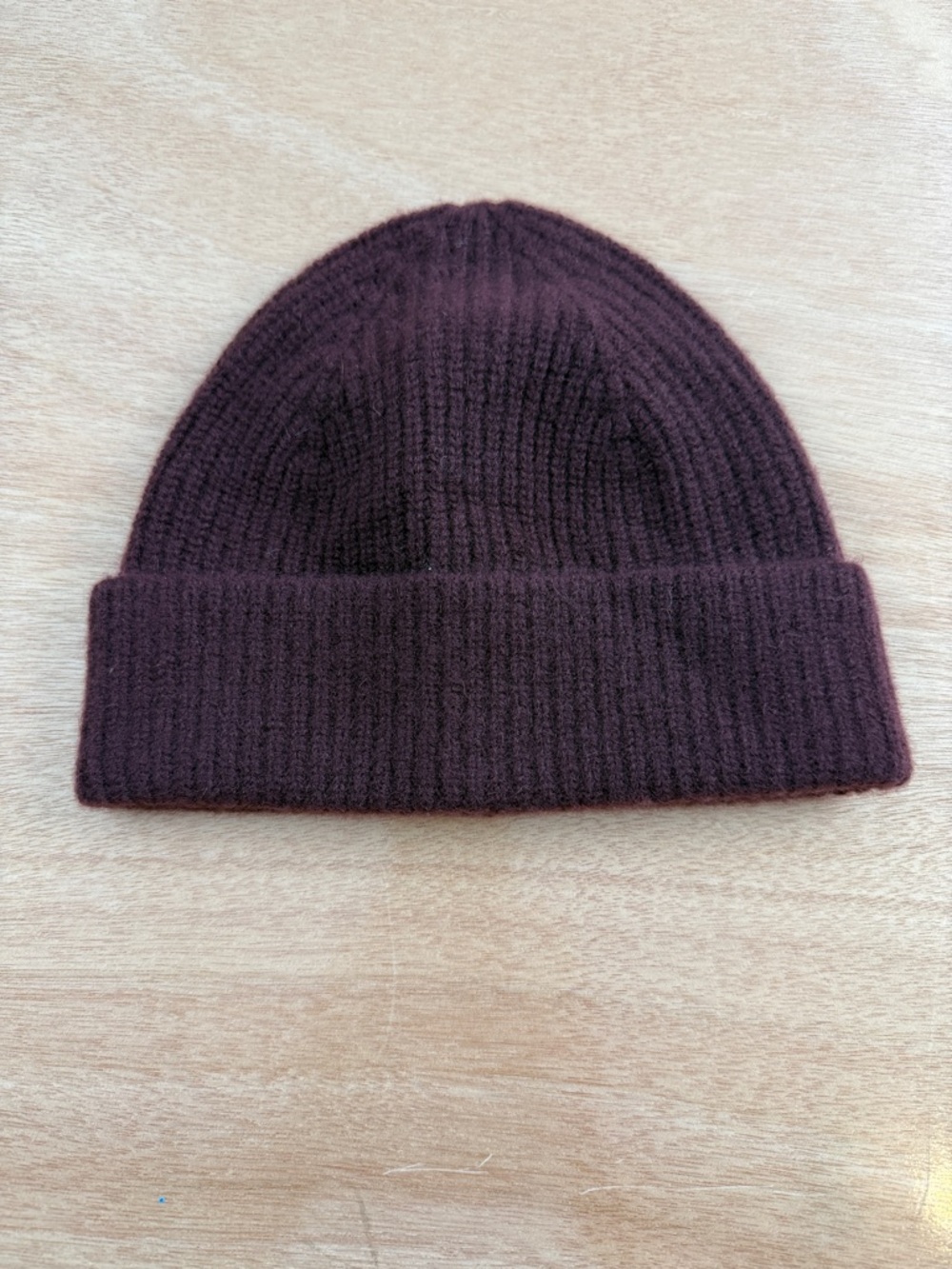 Quince Ribbed 100% Cashmere Fold-Over Beanie - Deep Burgandy